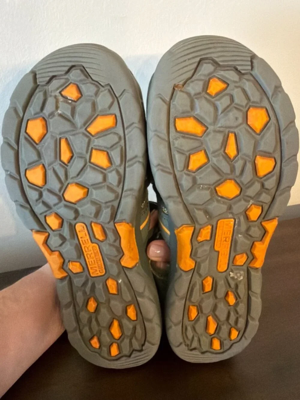 Merrell Boys Unisex Sandals Adventure Shoe Size 4W Green Orange Hydro Hiker